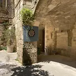 Le Chateau De * Blauzac (Gard)