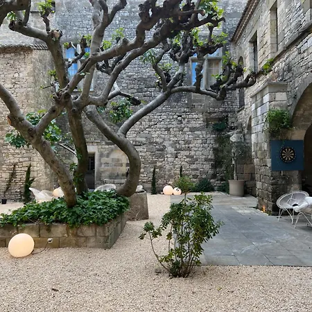 Le Chateau De *
