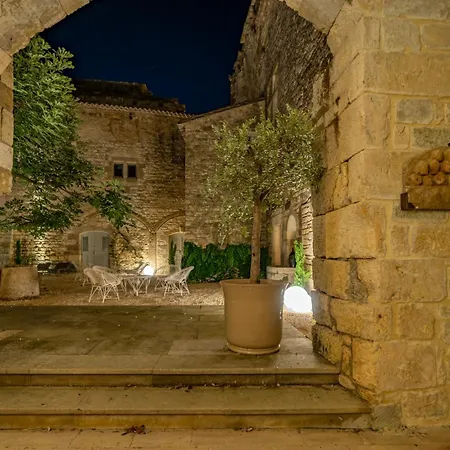 Апартаменты Le Chateau De Blauzac (Gard)